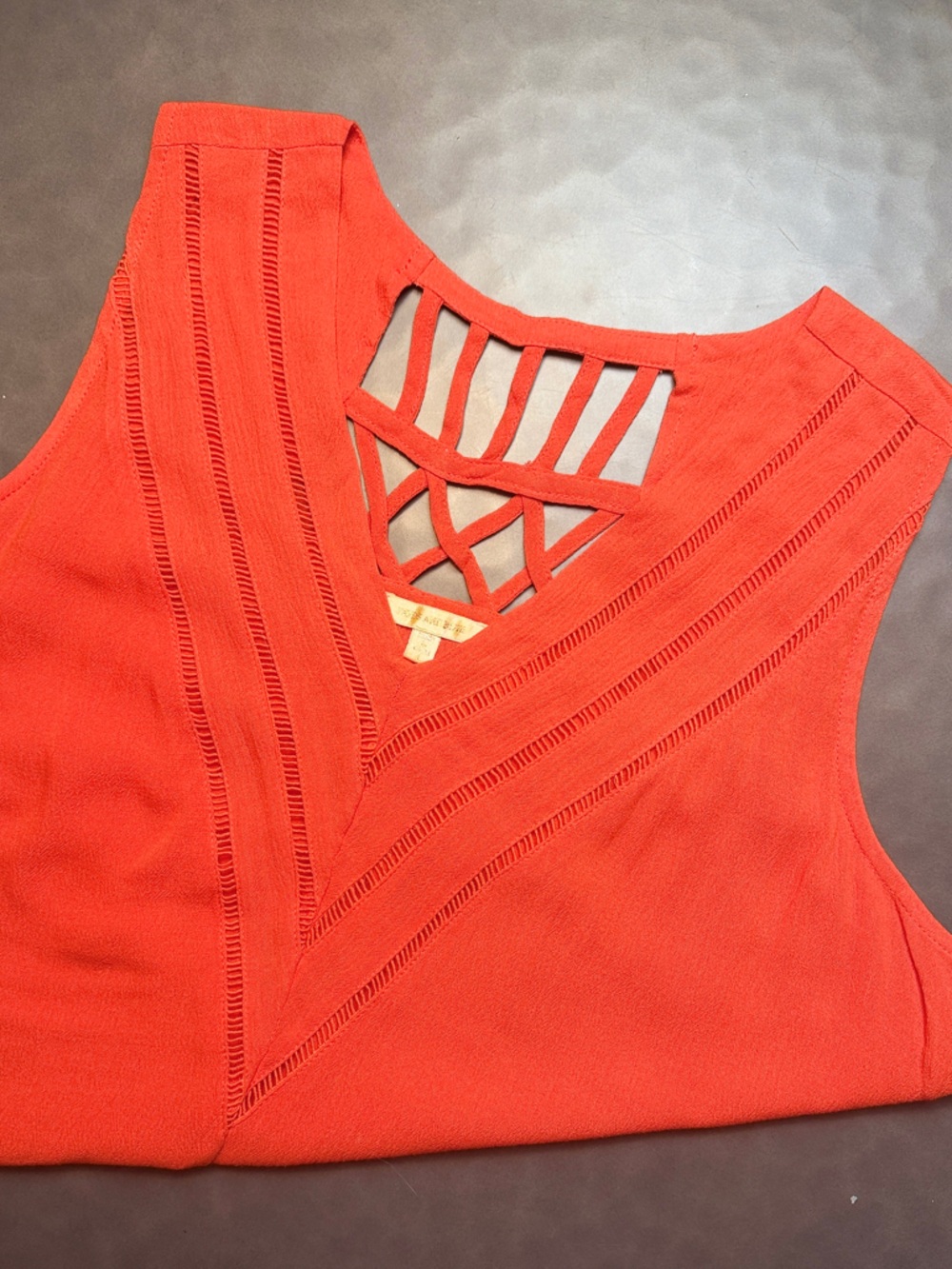 Coral Lattice Back Tank Top Size Large - Picture 7 of 7